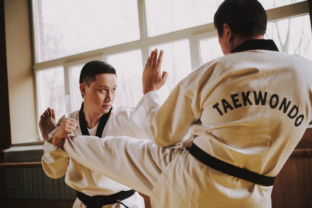 Taekwondo giúp cho  người tập luyện sử dụng sức mạnh