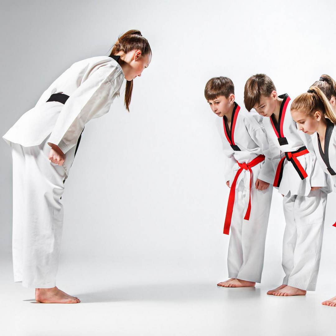 Đối với Taekwondo, môn võ chú trọng phát triển những đòn chân